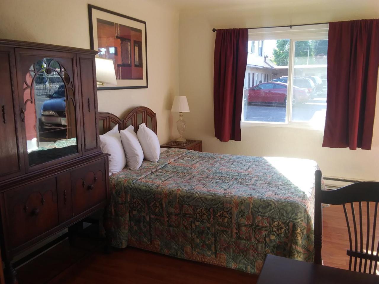Fir Grove Motel Reedsport Exterior foto